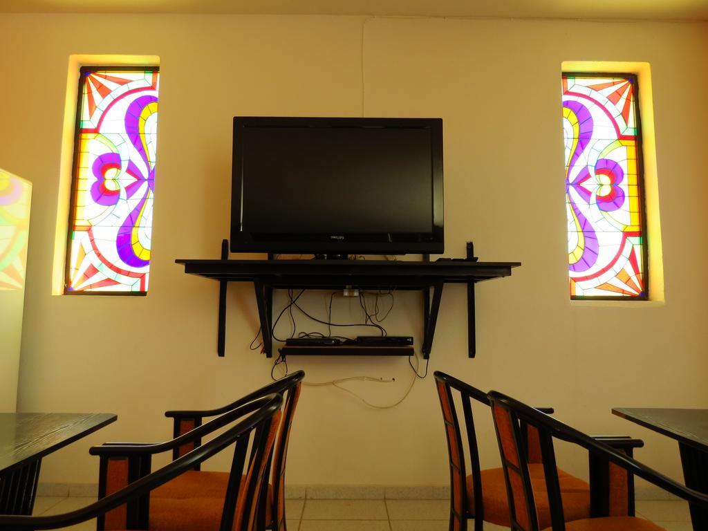 Hotel Margaret Kremasti  Bagian luar foto