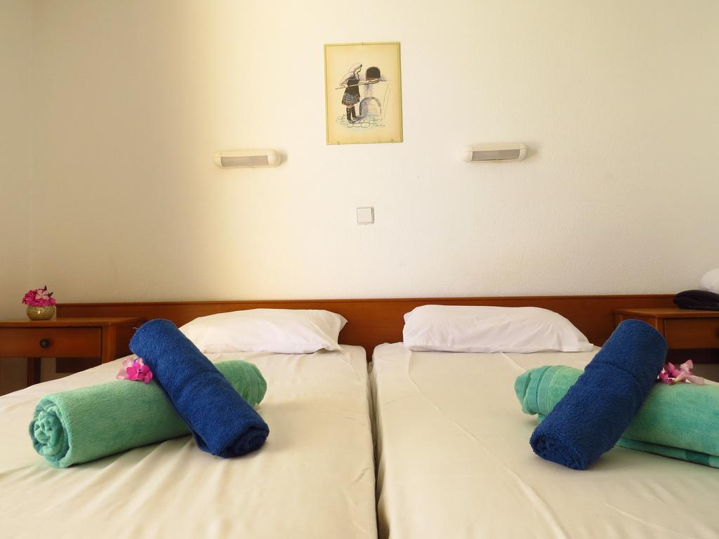 Hotel Margaret Kremasti  Bagian luar foto