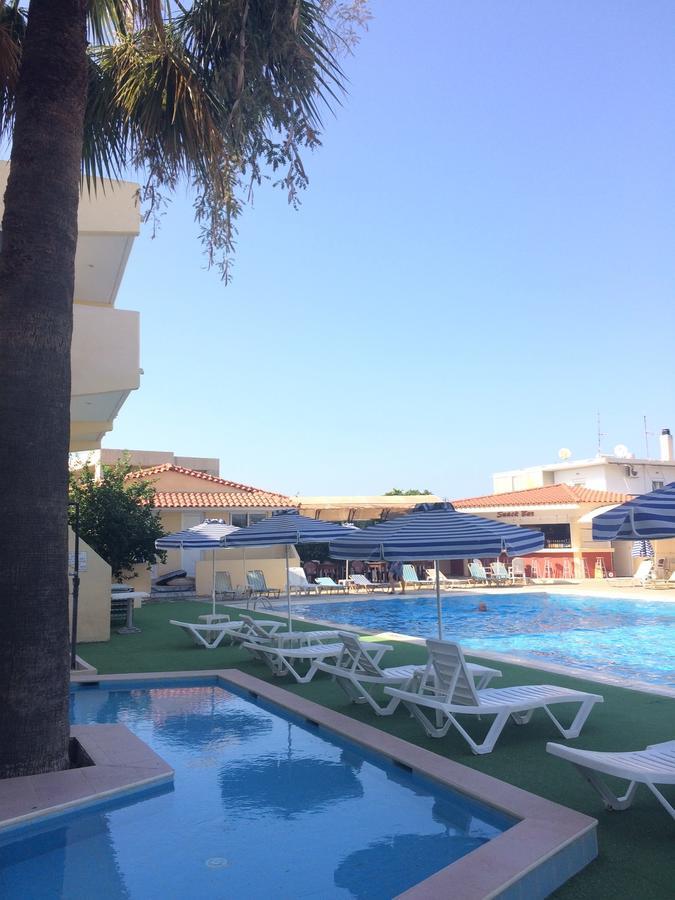 Hotel Margaret Kremasti  Bagian luar foto